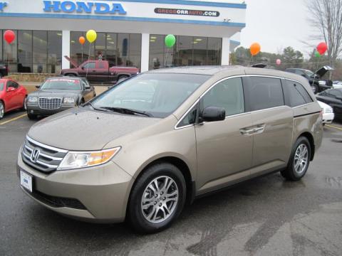 Mocha Metallic Honda Odyssey EX-L.  Click to enlarge.