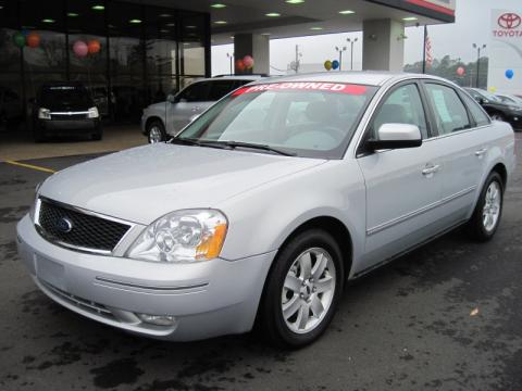 Silver Frost Metallic Ford Five Hundred SEL.  Click to enlarge.