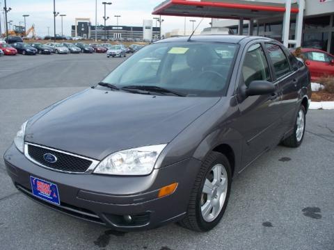 Liquid Grey Metallic Ford Focus ZX4 SES Sedan.  Click to enlarge.