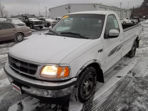 Oxford White Ford F150 XLT Regular Cab.  Click to enlarge.