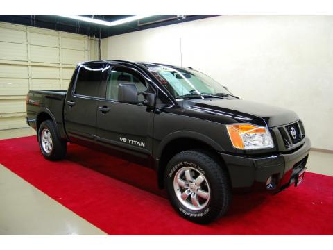 Galaxy Black Nissan Titan PRO-4X Crew Cab 4x4.  Click to enlarge.