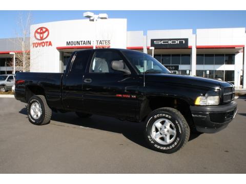 Black Dodge Ram 1500 Sport Extended Cab 4x4.  Click to enlarge.