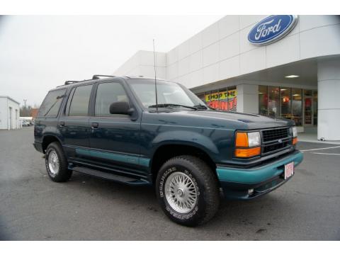 Deep Emerald Green Metallic Ford Explorer Limited 4x4.  Click to enlarge.