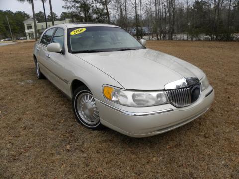 Ivory Parchment Pearl Tri Coat Lincoln Town Car Cartier.  Click to enlarge.