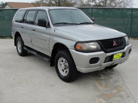 Seattle Silver Metallic Mitsubishi Montero Sport ES.  Click to enlarge.