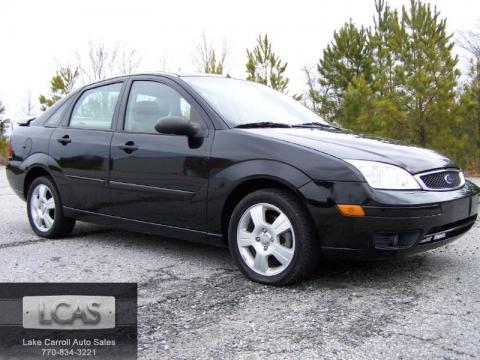 Pitch Black Ford Focus ZX4 SES Sedan.  Click to enlarge.