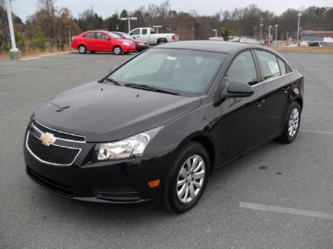 Black Granite Metallic Chevrolet Cruze LT.  Click to enlarge.