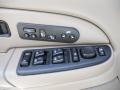 Controls of 2004 Chevrolet Tahoe LT 4x4 #28