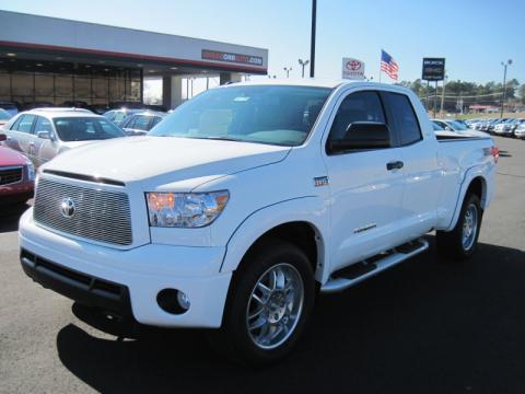 Super White Toyota Tundra TSS Double Cab.  Click to enlarge.