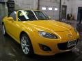 Front 3/4 View of 2009 Mazda MX-5 Miata Touring Roadster #14