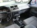  2001 Nissan Frontier Gray Interior #18
