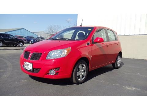 Pontiac G3 Interior. Bright Red 2009 Pontiac G3