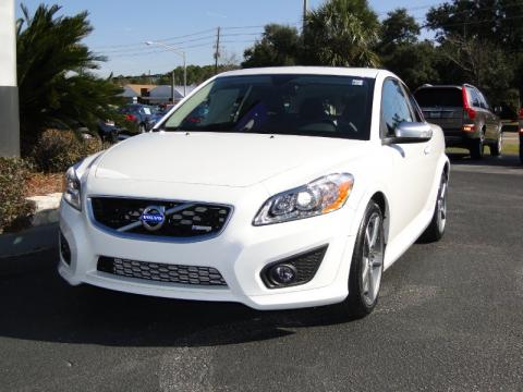 Ice White Volvo C30 T5 R-Design.  Click to enlarge.