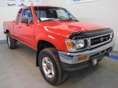 Cardinal Red Toyota Pickup DX V6 Extended Cab 4x4.  Click to enlarge.