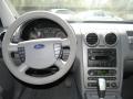 Dashboard of 2006 Ford Freestyle SEL #15