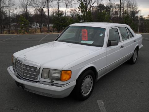 Arctic White Mercedes-Benz S Class 300 SEL.  Click to enlarge.