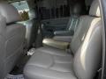  2006 Chevrolet Suburban Gray/Dark Charcoal Interior #8