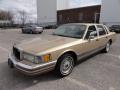 Front 3/4 View of 1990 Lincoln Town Car Cartier #2