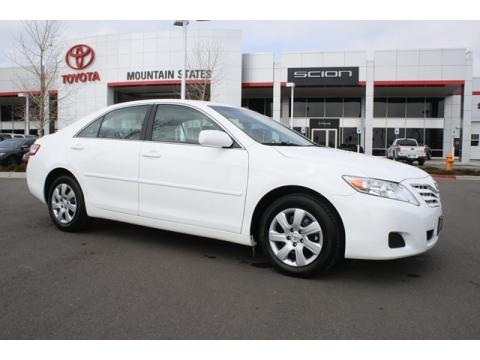 Super White Toyota Camry LE. Click to enlarge. Super White Toyota Camry LE. Click to enlarge.