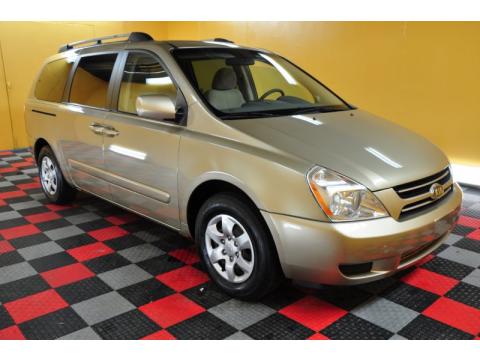 Sunset Gold Kia Sedona LX.  Click to enlarge.