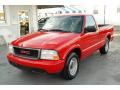 Front 3/4 View of 2001 GMC Sonoma SL Regular Cab #2