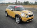 Front 3/4 View of 2007 Mini Cooper S Hardtop #7