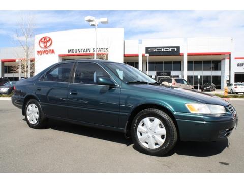 Dark Green Metallic Toyota Camry LE V6.  Click to enlarge.