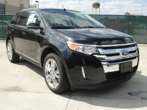 Tuxedo Black Metallic Ford Edge Limited.  Click to enlarge.