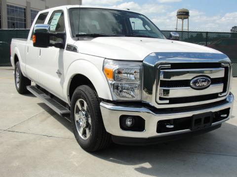 White Platinum Metallic Tri-Coat Ford F250 Super Duty Lariat Crew Cab.  Click to enlarge.