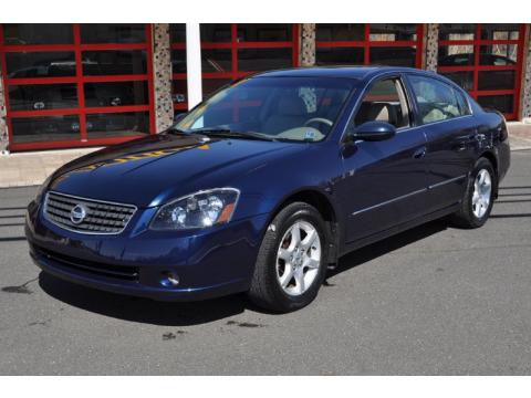 Majestic Blue Metallic Nissan Altima 2.5 S.  Click to enlarge.