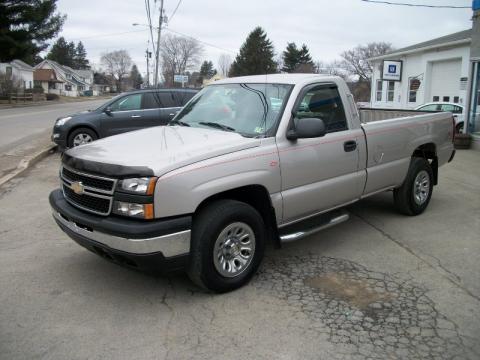 Silver Birch Metallic Chevrolet Silverado 1500 Work Truck Regular Cab 4x4.  Click to enlarge.