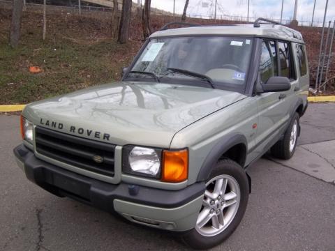 Vienna Green Pearl Land Rover Discovery II SE7.  Click to enlarge.