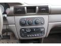 Controls of 2004 Dodge Stratus SE Sedan #16