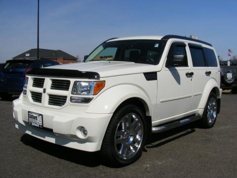 Stone White Dodge Nitro R/T 4x4.  Click to enlarge.