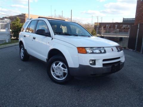 White Saturn VUE AWD.  Click to enlarge.