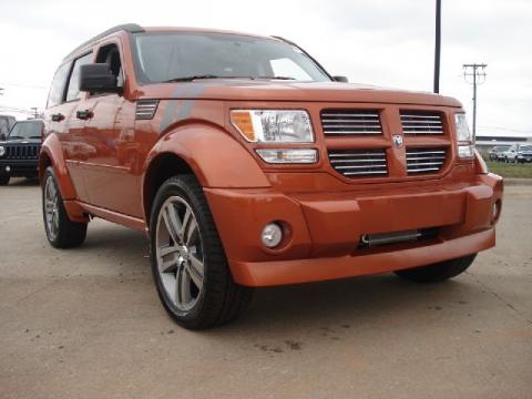 Toxic Orange Pearl Dodge Nitro Detonator 4x4.  Click to enlarge.