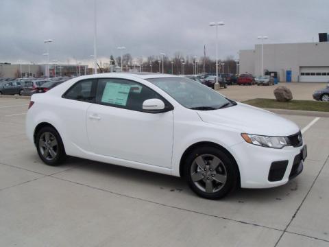 2011 Kia Forte Koup White. Clear White 2011 Kia Forte