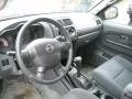  2004 Nissan Frontier Charcoal Interior #7
