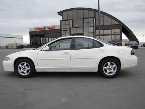 Ivory White Pontiac Grand Prix SE Sedan.  Click to enlarge.