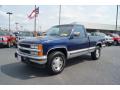 Front 3/4 View of 1994 Chevrolet C/K K1500 Z71 Regular Cab 4x4 #6