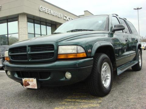 Forest Green Pearl Dodge Durango SLT.  Click to enlarge.