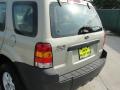 2005 Escape XLS #20
