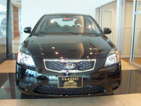 Kia Rio 2010 Black. Midnight Black 2010 Kia Rio LX Sedan with Gray interior Midnight Black Kia Rio LX Sedan. Click to enlarge.