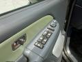 Controls of 2002 Chevrolet Avalanche The North Face Edition 4x4 #21 Controls of 2002 Chevrolet Avalanche The North Face Edition 4x4 #21