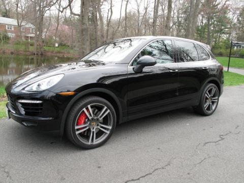 Black Porsche Cayenne Turbo.  Click to enlarge.