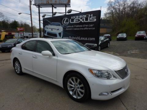 Starfire White Pearl Lexus LS 460.  Click to enlarge.