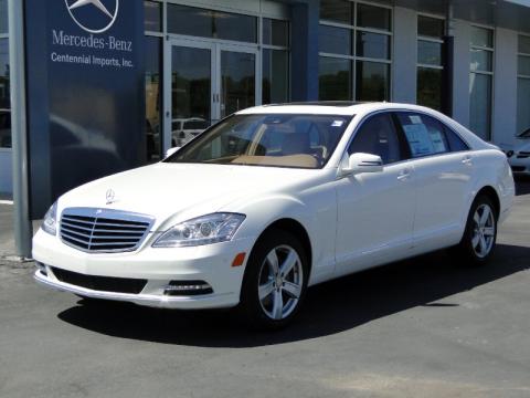 Diamond White Metallic Mercedes-Benz S 550 Sedan.  Click to enlarge.