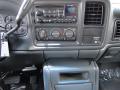 Controls of 2002 GMC Sierra 2500HD SLE Extended Cab #21