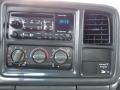 Controls of 2002 GMC Sierra 2500HD SLE Extended Cab #22