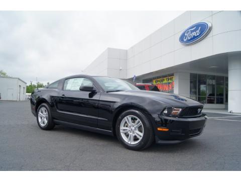 2012 mustang v6 coupe. Black 2012 Ford Mustang V6